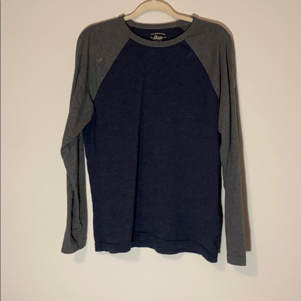 Navy long sleeve tee